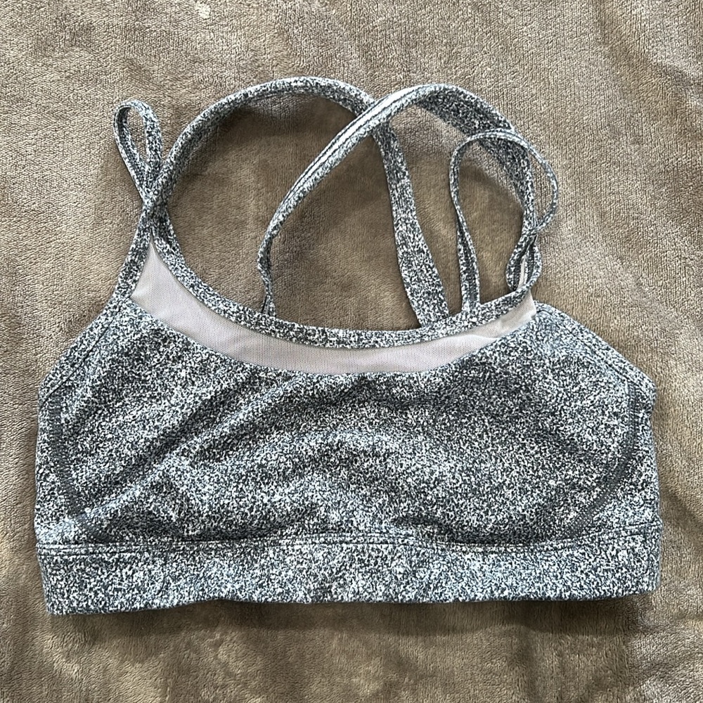 Lululemon sports bra 6